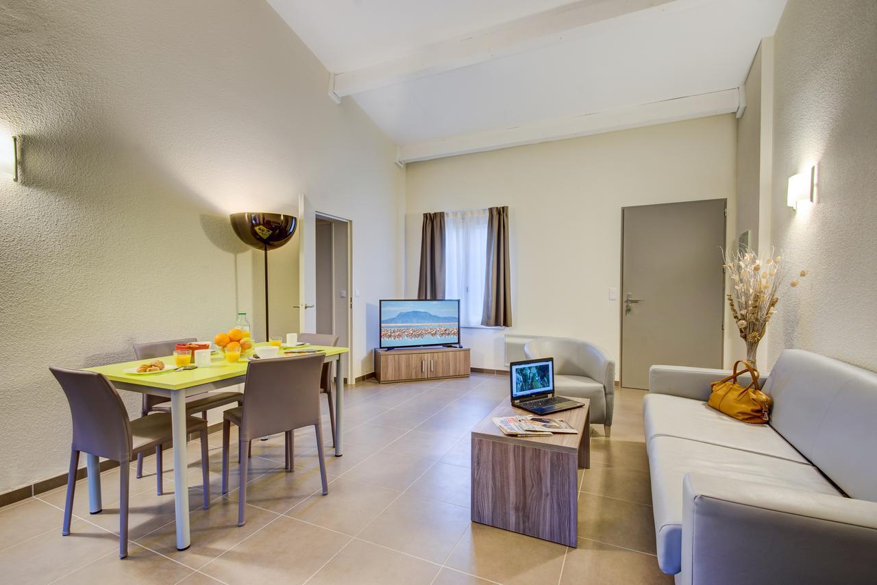 Domaine De La Tour Carree Aparthotel Peymeinade Kültér fotó